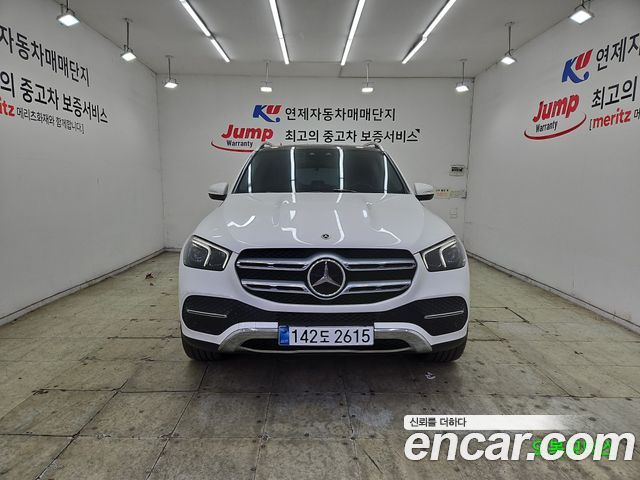 Mercedes-Benz GLE-Class GLE300d 4MATIC — пробег 106 700 км — фото 3 из 5
