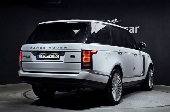 Land Rover Range Rover 5.0 SC Vogue SE — пробег 66 767 км — фото 2 из 5