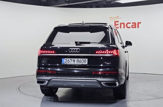 Audi Q7 45 TDI Quattro Premium — пробег 5 237 км — фото 4 из 5