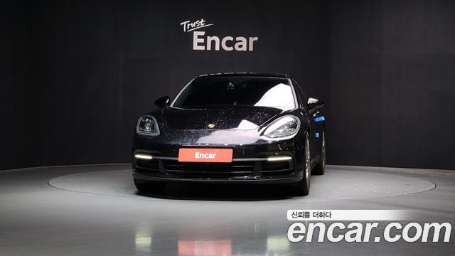 Porsche Panamera 3.0 AWD — пробег 115 215 км — фото 3 из 5