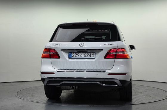 Mercedes-Benz M-class ML350 BlueTEC 4MATIC — пробег 126 975 км — фото 4 из 5