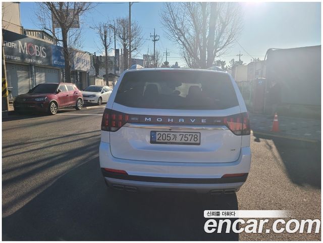 Kia Mohave Diesel 3.0 4WD 6-Seater Platinum — пробег 34 000 км — фото 4 из 5