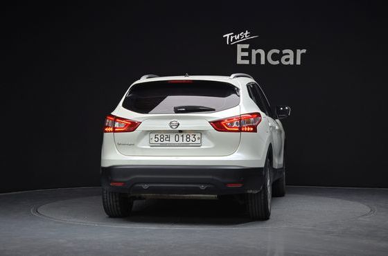 Nissan Qashqai 1.6 SL — пробег 308 707 км — фото 4 из 5
