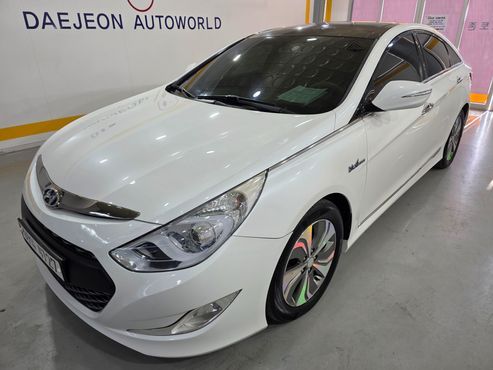 Hyundai Sonata 2.0 Modern — пробег 129 324 км — фото 1 из 5