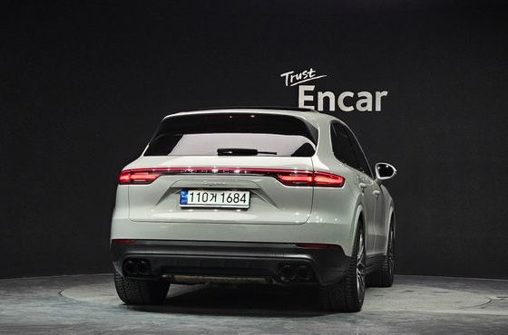 Porsche Cayenne 3.0 — пробег 20 797 км — фото 4 из 5