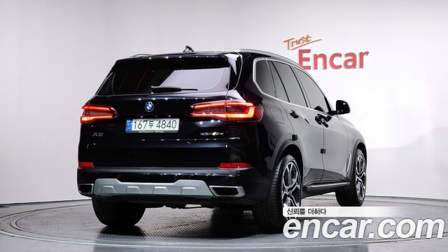 BMW X5 xDrive 40d xLine — пробег 73 314 км — фото 2 из 5