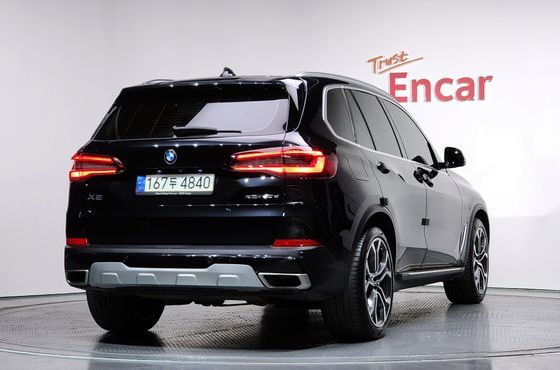 BMW X5 xDrive 40d xLine — пробег 73 314 км — фото 2 из 5