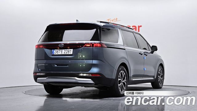 Kia Carnival из Кореи Encar