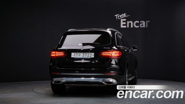 Mercedes-Benz GLC-Class GLC300 4MATIC — пробег 96 523 км — фото 4 из 5