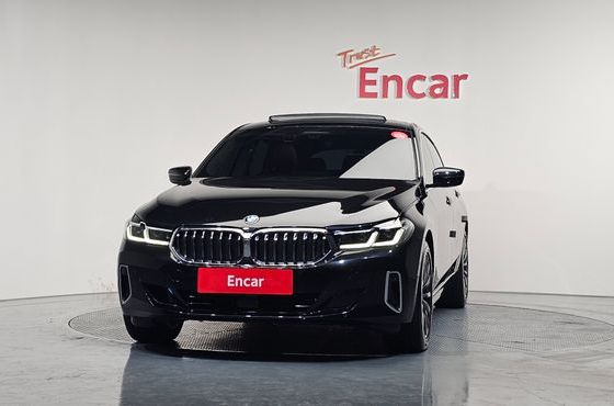 BMW Gran Turismo 630i xDrive Luxury — пробег 32 595 км — фото 3 из 5