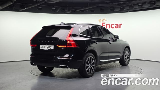 Volvo XC60 T6 Inscription — пробег 88 365 км — фото 2 из 5