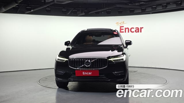 Volvo XC60 T6 Inscription — пробег 88 365 км — фото 3 из 5