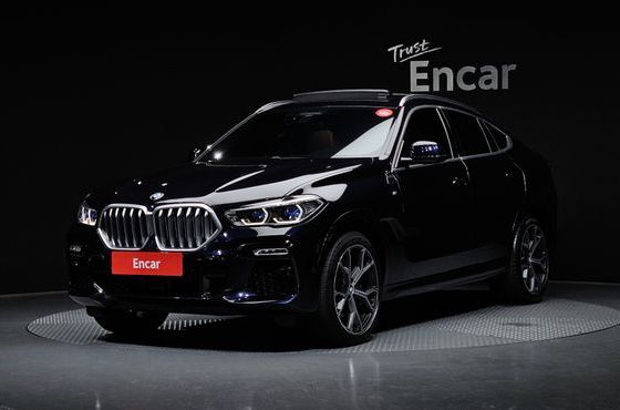 BMW X6 xDrive40i M Sport — пробег 83 106 км — фото 1 из 5