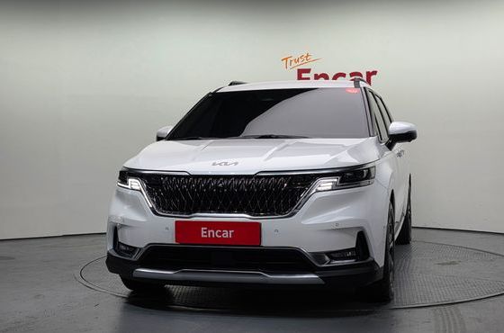 Kia Carnival 7-Seater Signature — пробег 42 000 км — фото 3 из 5