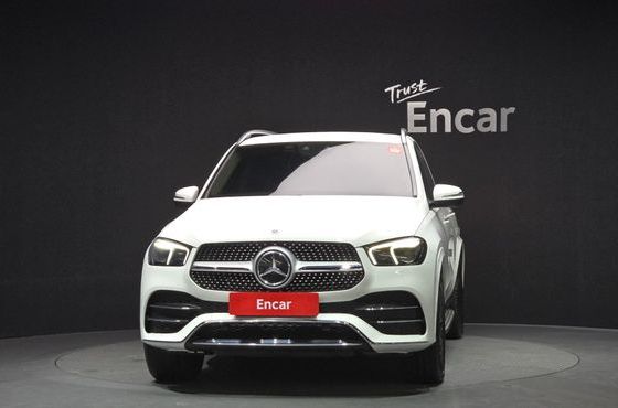 Mercedes-Benz GLE-Class GLE450 4MATIC — пробег 73 105 км — фото 3 из 5