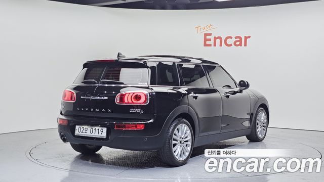 Mini Clubman Standard 2nd — пробег 72 996 км — фото 2 из 5