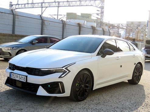 Kia K5 1.6 Turbo Signature — пробег 27 336 км — фото 2 из 5