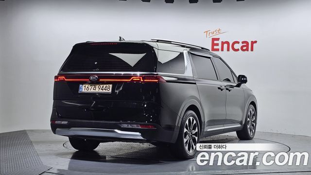 Kia Carnival из Кореи Encar
