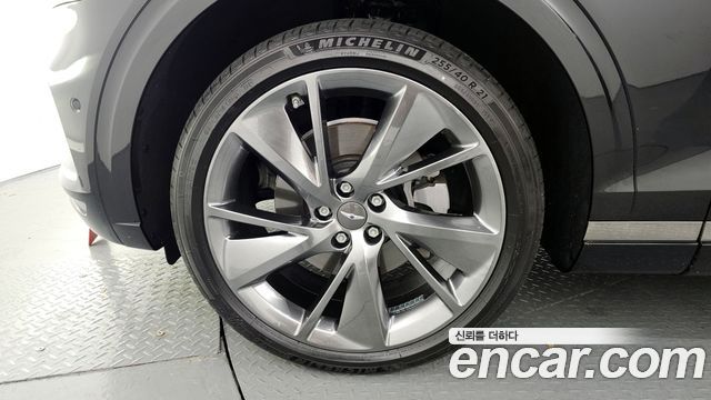 Genesis GV70 2.5T Gasoline AWD — пробег 15 445 км — фото 5 из 5