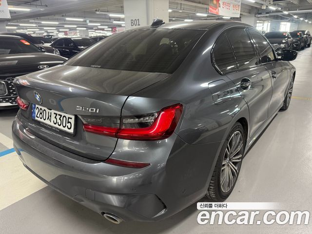 BMW 3-Series из Кореи Encar