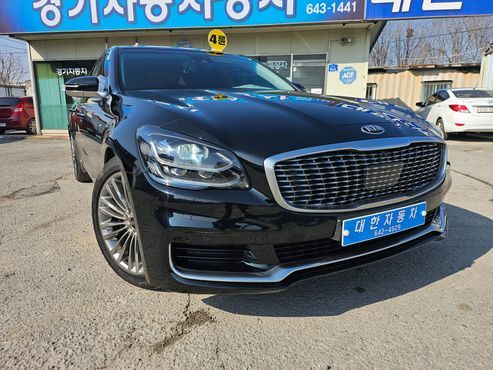 Kia K9 3.8 GDI AWD PlatinumⅡ — пробег 120 700 км — фото 1 из 5