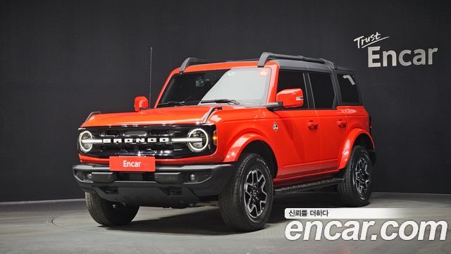 Ford Bronco 2.7 Outer Banks — пробег 72 596 км — фото 1 из 5