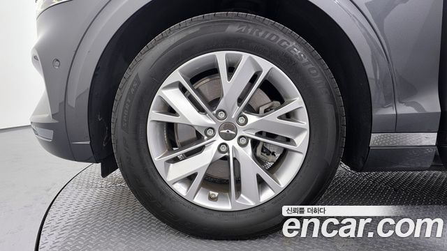 Genesis GV70 из Кореи Encar