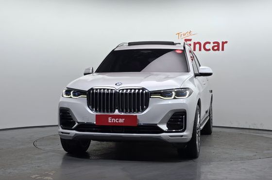 BMW X7 xDrive 30d Design Pure Excellent 6-Seater — пробег 106 464 км — фото 3 из 5