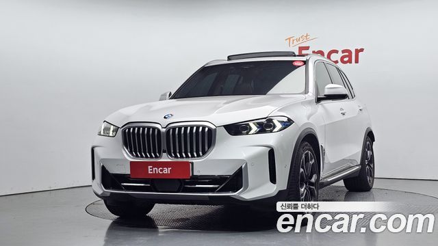 BMW X5 xDrive 40i xLine — пробег 13 334 км — фото 1 из 5