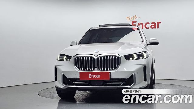 BMW X5 xDrive 40i xLine — пробег 13 334 км — фото 3 из 5