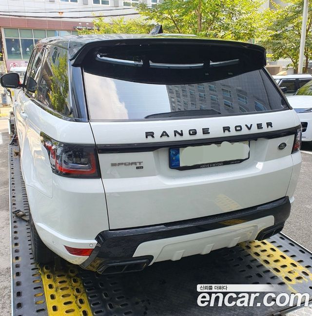 Land Rover Range Rover Sport P360 HSE Dynamic — пробег 33 900 км — фото 4 из 5