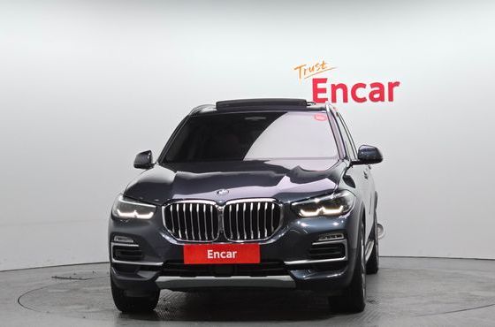 BMW X5 xDrive 45e xLine — пробег 86 068 км — фото 3 из 5