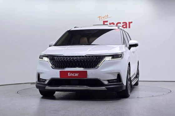 Kia Carnival 7-Seater Signature — пробег 62 541 км — фото 3 из 5