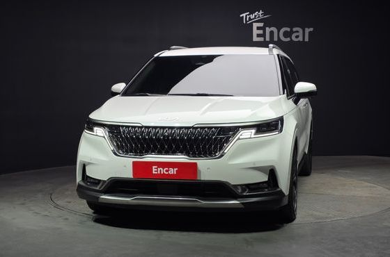 Kia Carnival 7-Seater Signature — пробег 80 425 км — фото 3 из 5