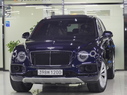 Bentley Bentayga 4.0 V8 — пробег 38 700 км — фото 1 из 5