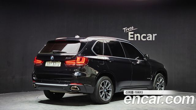 BMW X5 xDrive 30d — пробег 80 557 км — фото 2 из 5