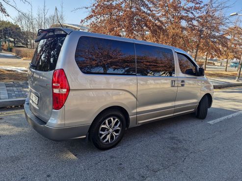 Hyundai Starex 11-Seater Wagon Modern Special — пробег 108 904 км — фото 4 из 5