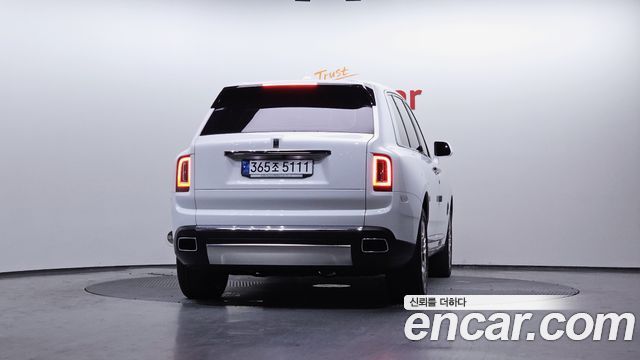 Rolls-Royce Cullinan из Кореи Encar