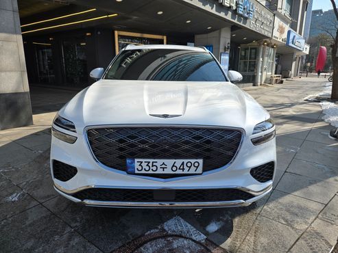 Genesis GV70 2.5T Gasoline 2WD — пробег 21 000 км — фото 3 из 5
