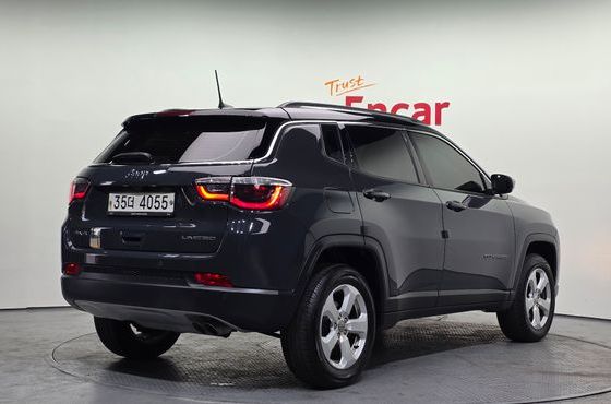 Jeep Compass 2.4 Limitied AWD — пробег 57 366 км — фото 2 из 5