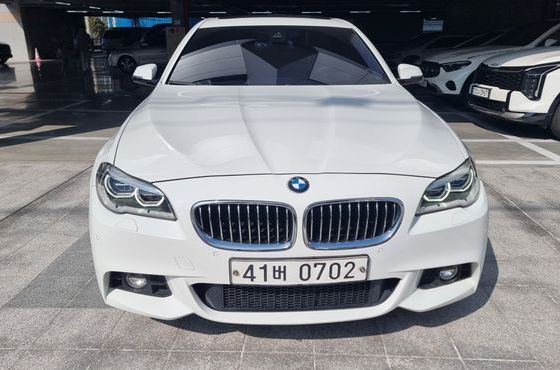 BMW 5-Series 530d xDrive M Aero Dynamic — пробег 101 030 км — фото 1 из 5
