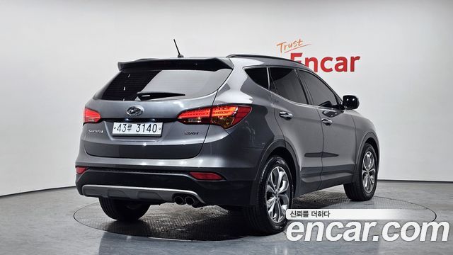 Hyundai Santafe Diesel(e-VGT) 2.0 2WD Exclusive — пробег 226 777 км — фото 2 из 5