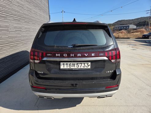 Kia Mohave Diesel 3.0 4WD 6-Seater Masters — пробег 92 000 км — фото 4 из 5