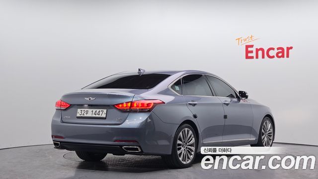 Hyundai Genesis из Кореи Encar