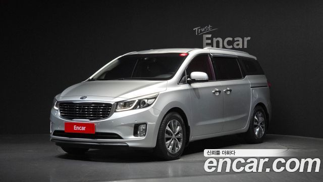 Kia Carnival 11-seater Noblesse — пробег 72 594 км — фото 1 из 5