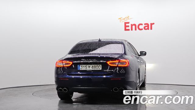 Maserati Quattroporte из Кореи Encar