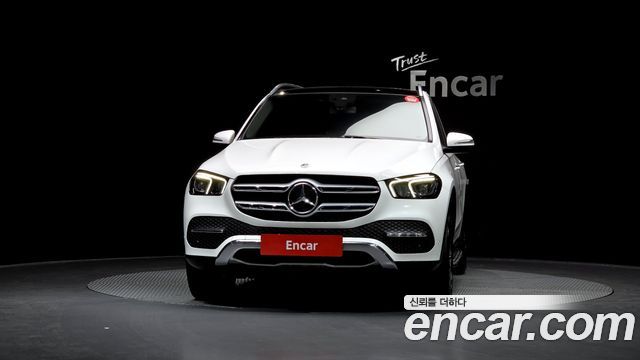 Mercedes-Benz GLE-Class GLE300d 4MATIC — пробег 132 919 км — фото 3 из 5