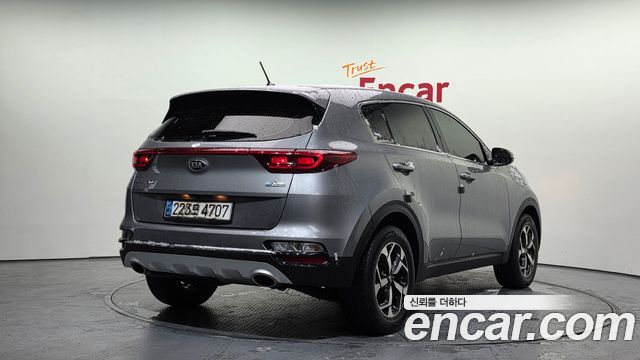 Kia Sportage из Кореи Encar