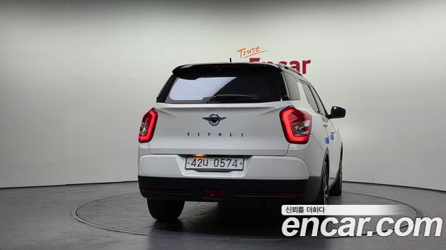 Ssangyong TIBOLI из Кореи Encar