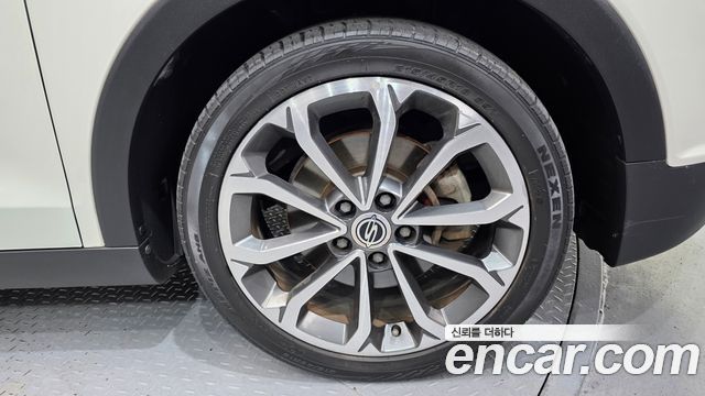 Ssangyong TIBOLI из Кореи Encar